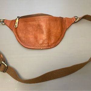 Berliner Bag - Vintage Leather Fanny Pack